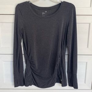 GapFit Breathe Maternity Top